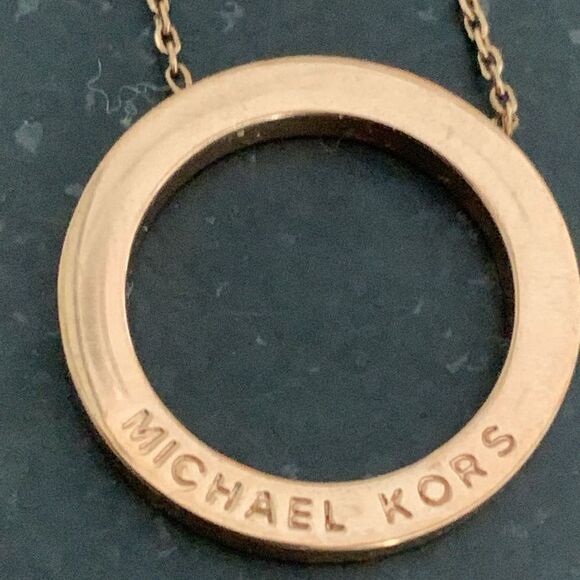 Michael Kors Open Circle Eternity Pendant Necklace - Rose Gold - Circle of Life - Picture 7 of 11